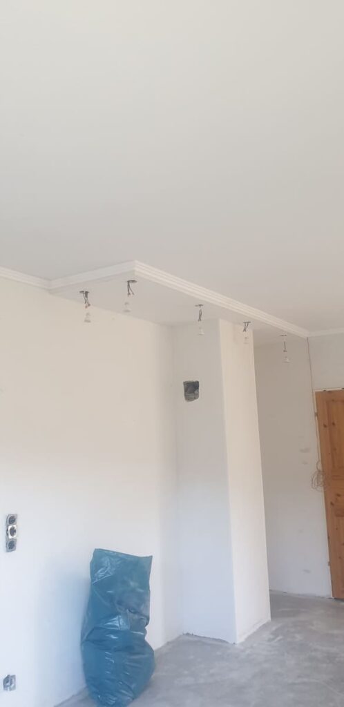 Elemente wie Spanndecken im Innenausbau